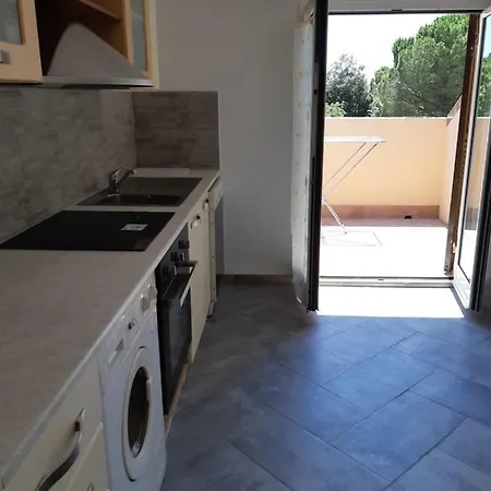 Traversa Di Via Torrente San Lorenzo Apartment